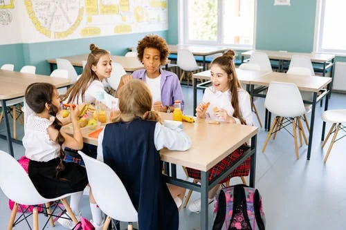 Por qué hay que formarse para trabajar en un comedor escolar